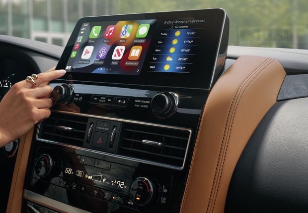 2023 INFINITI QX80 Key Features - WIRELESS APPLE CARPLAY® INTEGRATION | INFINITI of Suitland in Suitland MD