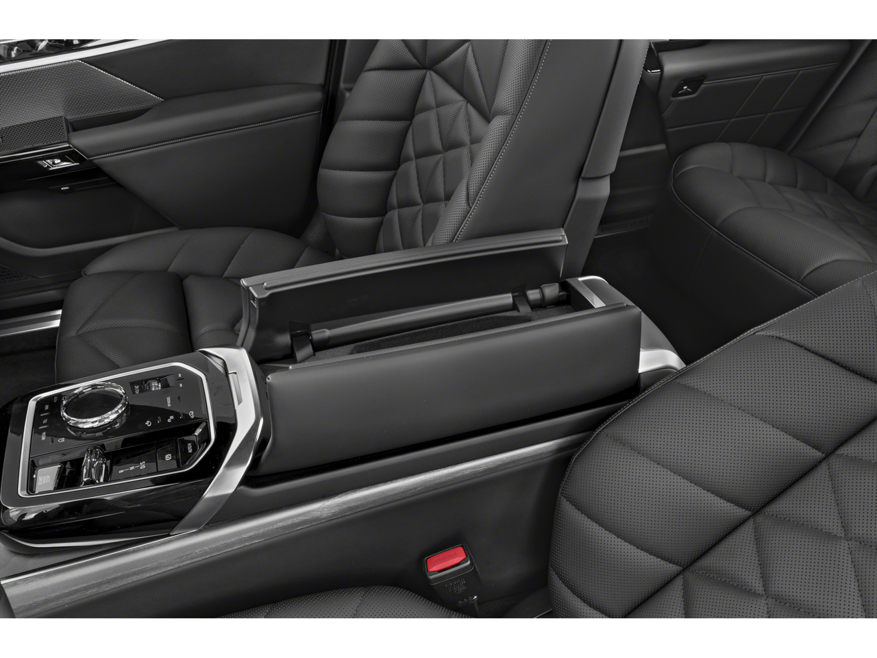 2023 BMW 7 Series 740i