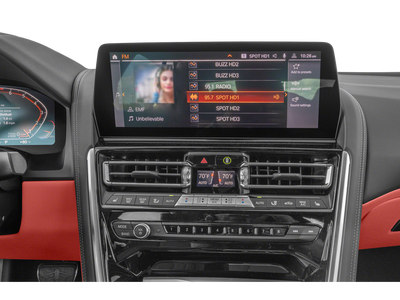 2025 BMW 8 Series 840