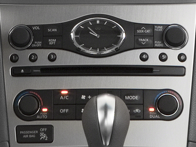 2013 INFINITI G37 X