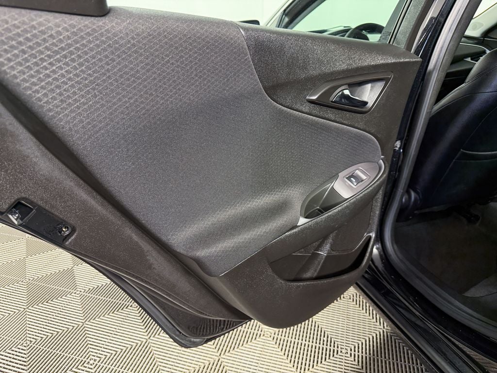 2023 Chevrolet Malibu LS 1LS