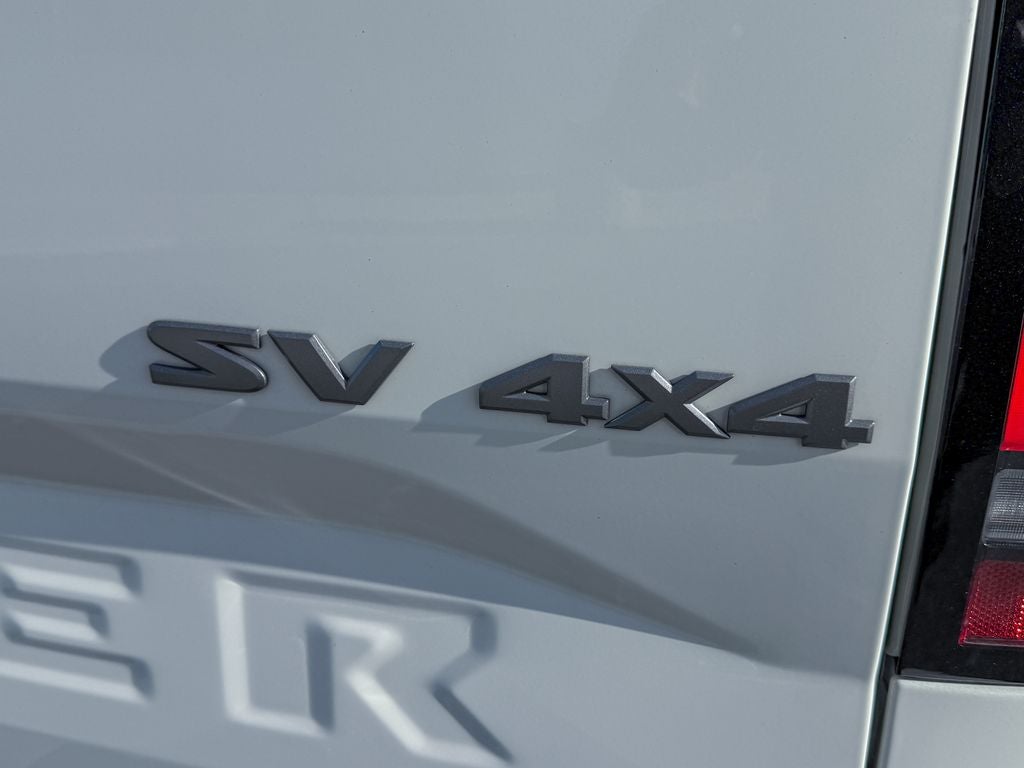 2024 Nissan Frontier SV