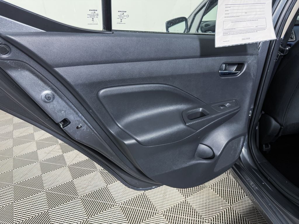2025 Nissan Versa 1.6 SV