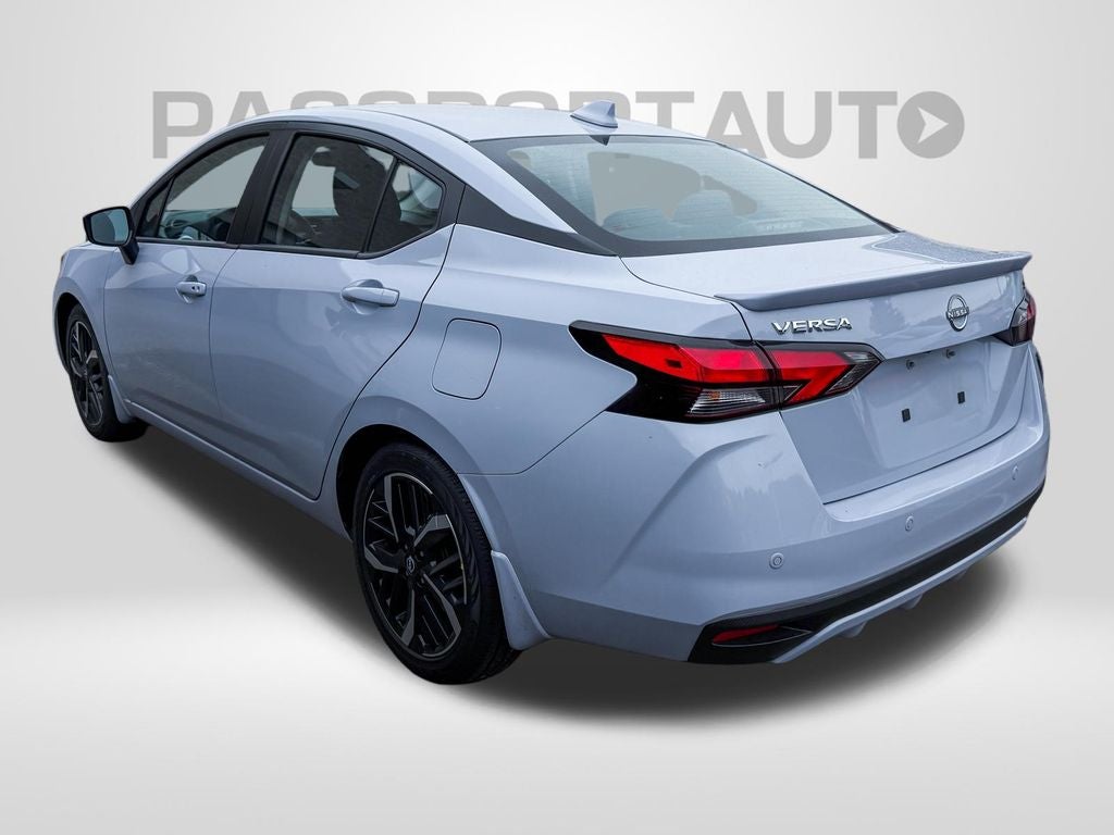 2025 Nissan Versa 1.6 SR