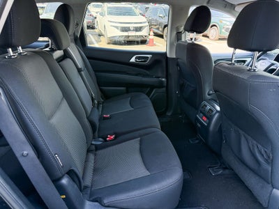2020 Nissan Pathfinder S