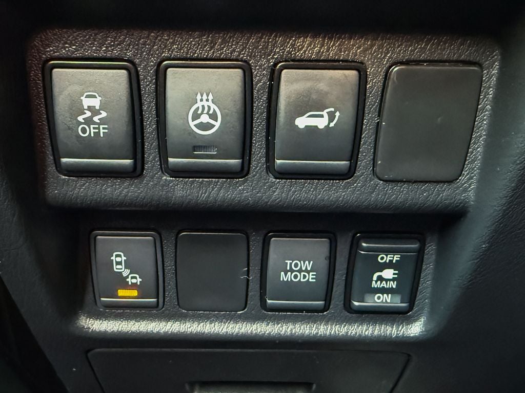 2018 Nissan Pathfinder SL