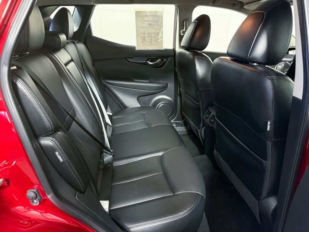 2022 Nissan Rogue Sport SL