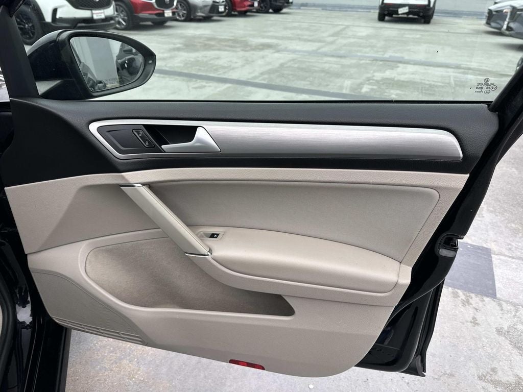 2016 Volkswagen Golf TSI S 4-Door