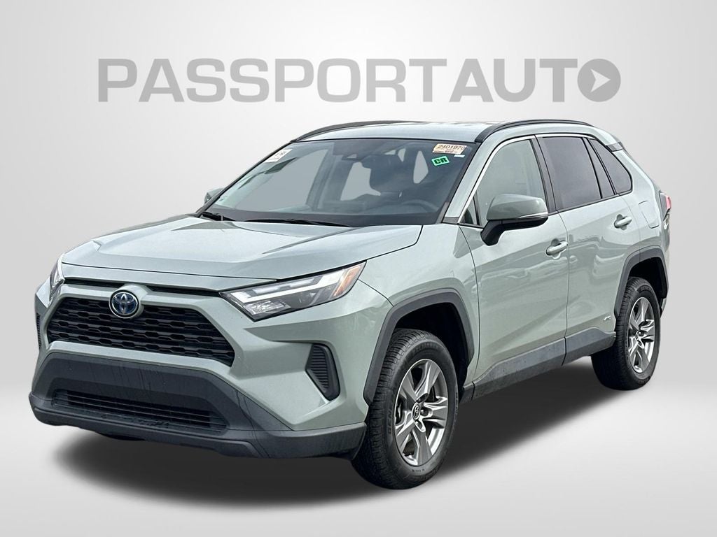 2022 Toyota RAV4 Hybrid XLE