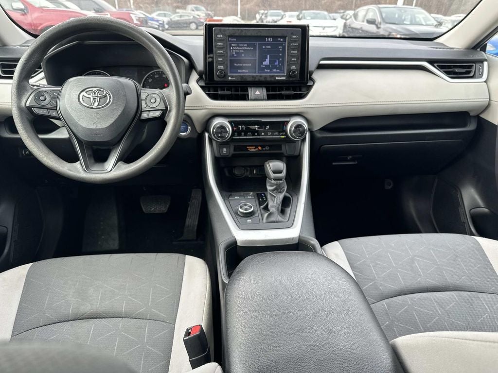 2022 Toyota RAV4 Hybrid XLE