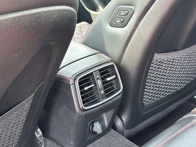 2023 Genesis G70 3.3T Sport Prestige Package (04)