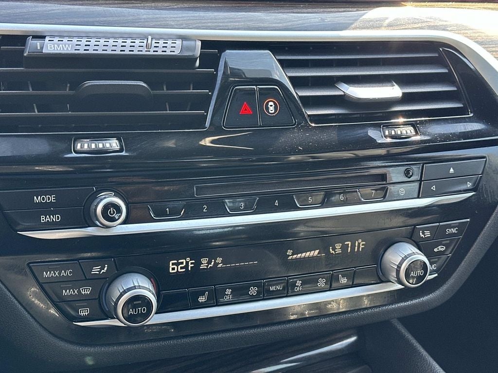 2019 BMW 5 Series 530e xDrive iPerformance