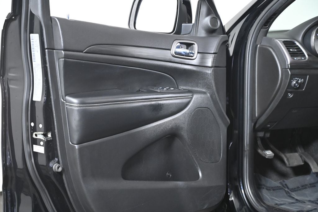 2021 Jeep Grand Cherokee Freedom Edition