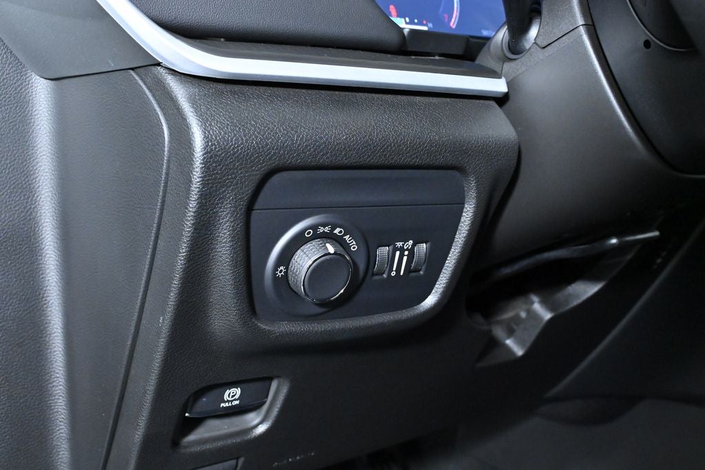 2024 Jeep Grand Cherokee L Laredo