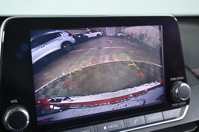 2021 Nissan Altima 2.0 SR