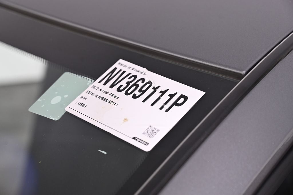 2022 Nissan Altima 2.5 SR Nissan Certified