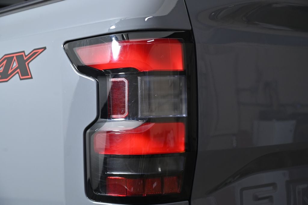 2023 Nissan Frontier PRO-4X Nissan Certified