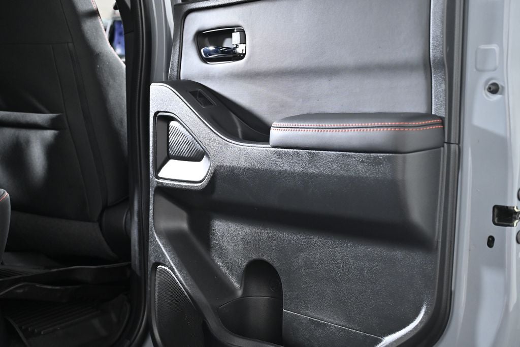 2023 Nissan Frontier PRO-4X Nissan Certified