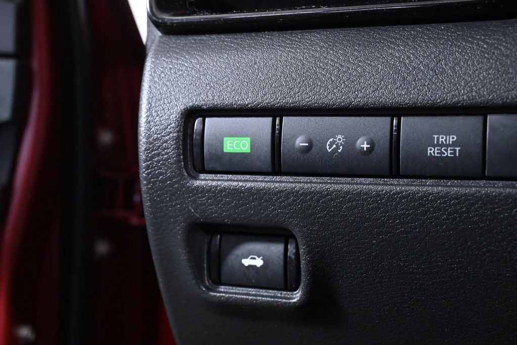 2022 Nissan Sentra SR Nissan Certified