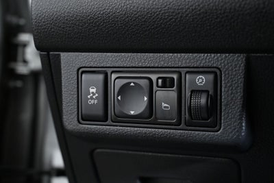 2012 Nissan Versa 1.8 SL