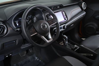 2021 Nissan Kicks SR