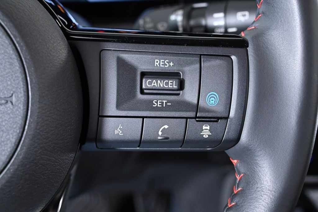 2025 Nissan Kicks SR Nissan Certified