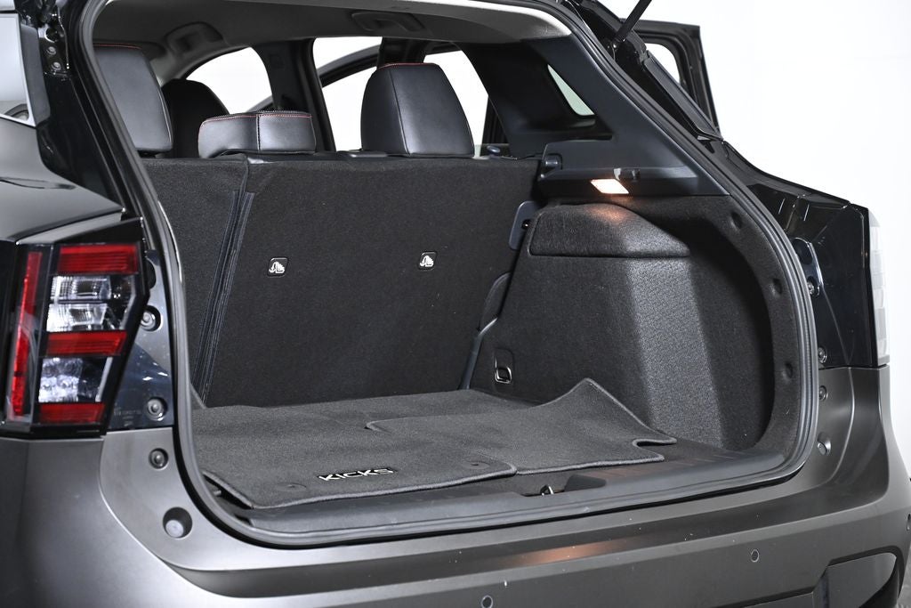 2025 Nissan Kicks SR Nissan Certified