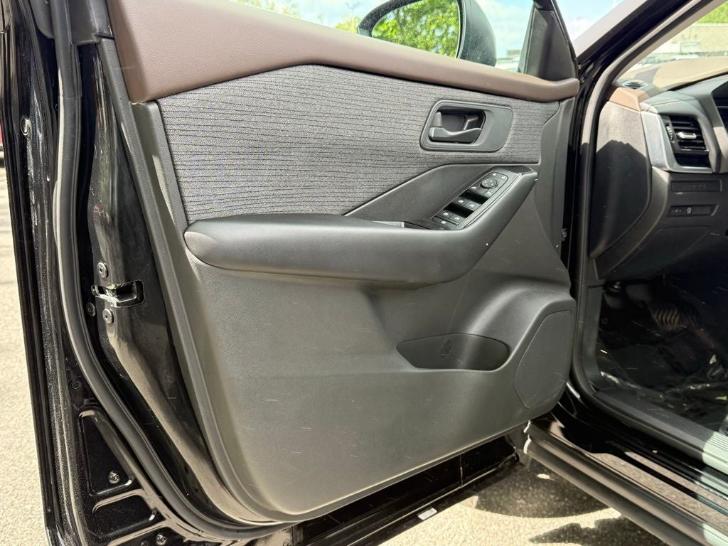 2023 Nissan Rogue S Nissan Certified