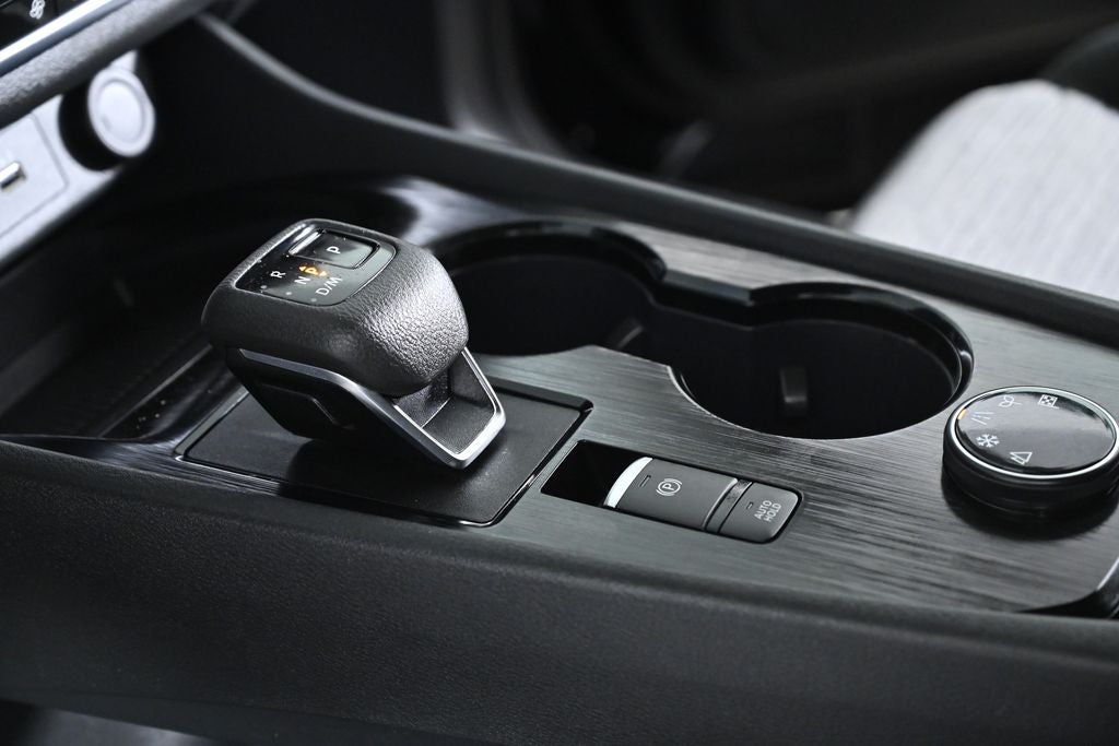 2023 Nissan Rogue SV Nissan Certified