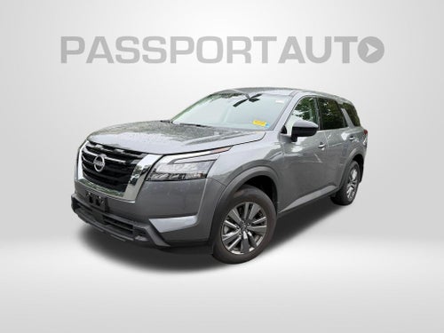 2025 Nissan Pathfinder S