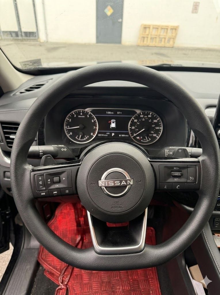 2022 Nissan Pathfinder S