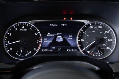 2025 Nissan Pathfinder SV