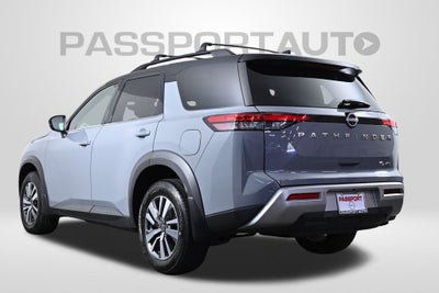 2024 Nissan Pathfinder SL Nissan Certified