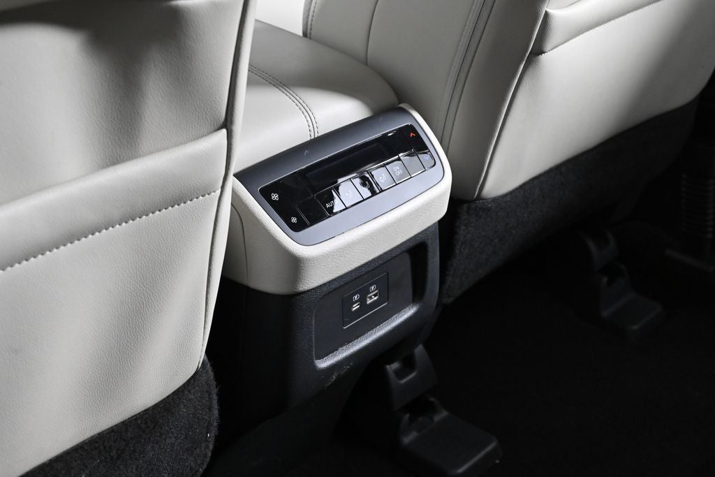 2024 Nissan Pathfinder SL Nissan Certified