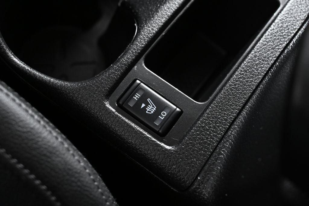 2022 Nissan Rogue Sport SV Nissan Certified