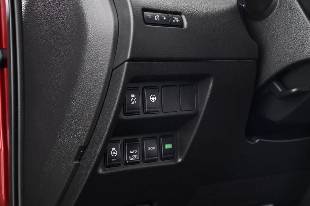 2022 Nissan Rogue Sport SV Nissan Certified