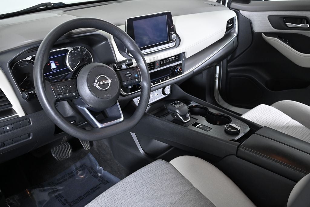 2023 Nissan Rogue SV Nissan Certified