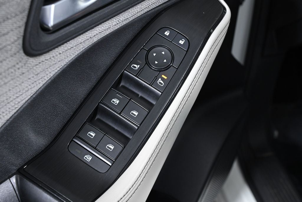 2023 Nissan Rogue SV Nissan Certified