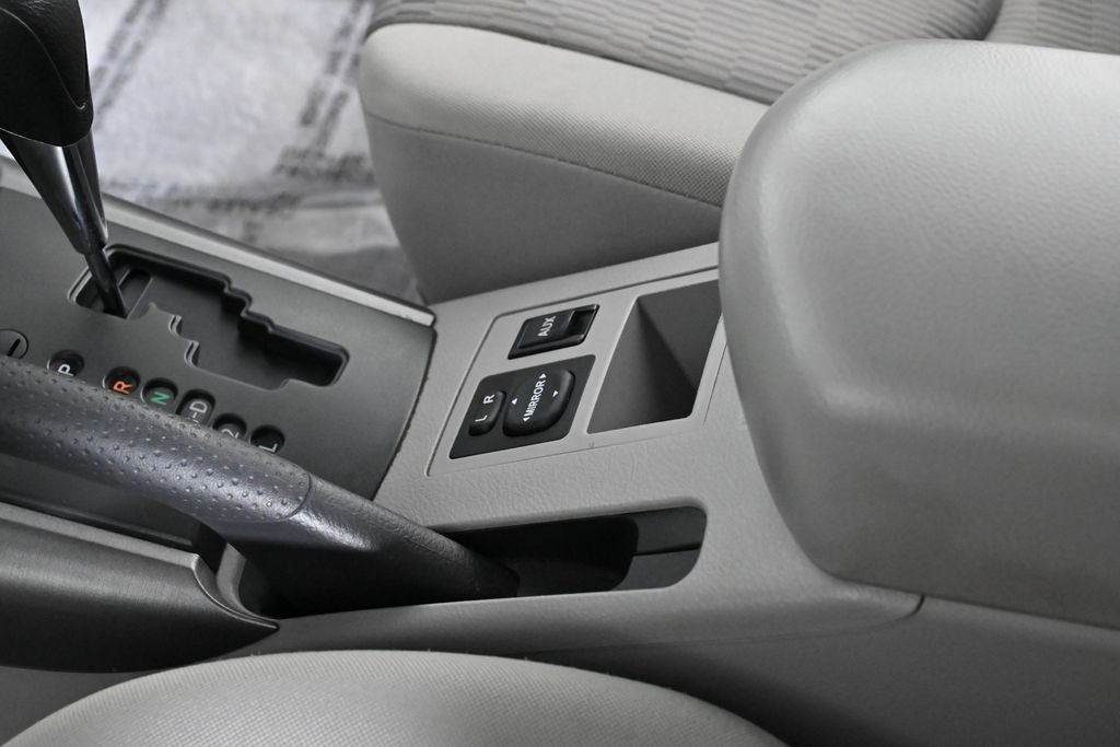 2009 Toyota RAV4 Base