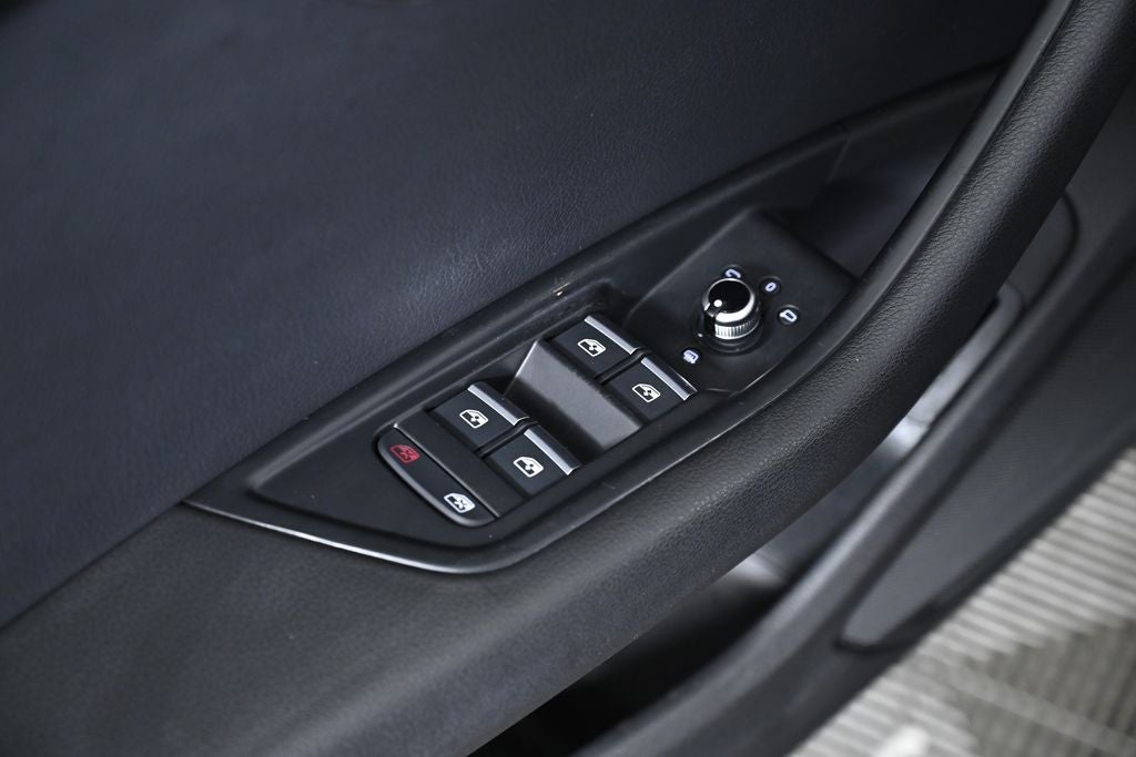 2017 Audi A4 2.0T ultra Premium