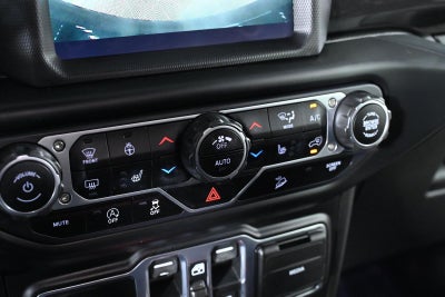 2020 Jeep Wrangler Unlimited Sahara Altitude