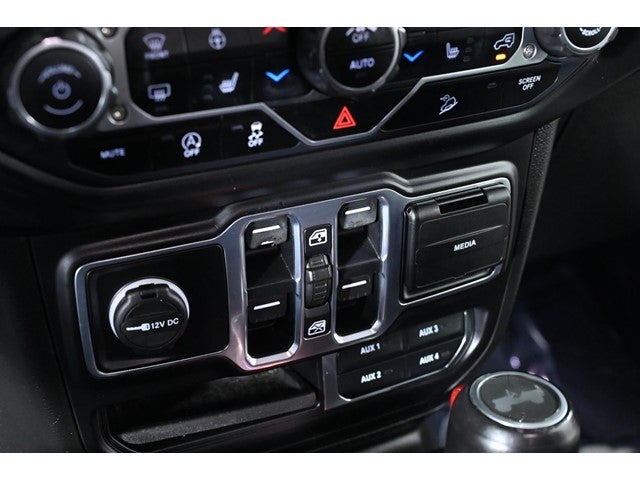 2020 Jeep Wrangler Unlimited Sahara Altitude