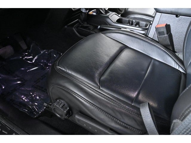2020 Jeep Wrangler Unlimited Sahara Altitude