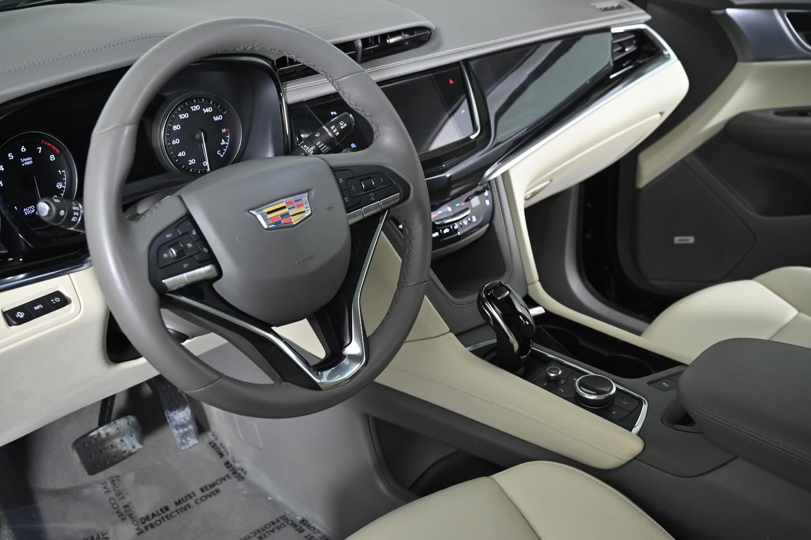 2024 Cadillac XT6 FWD Premium Luxury