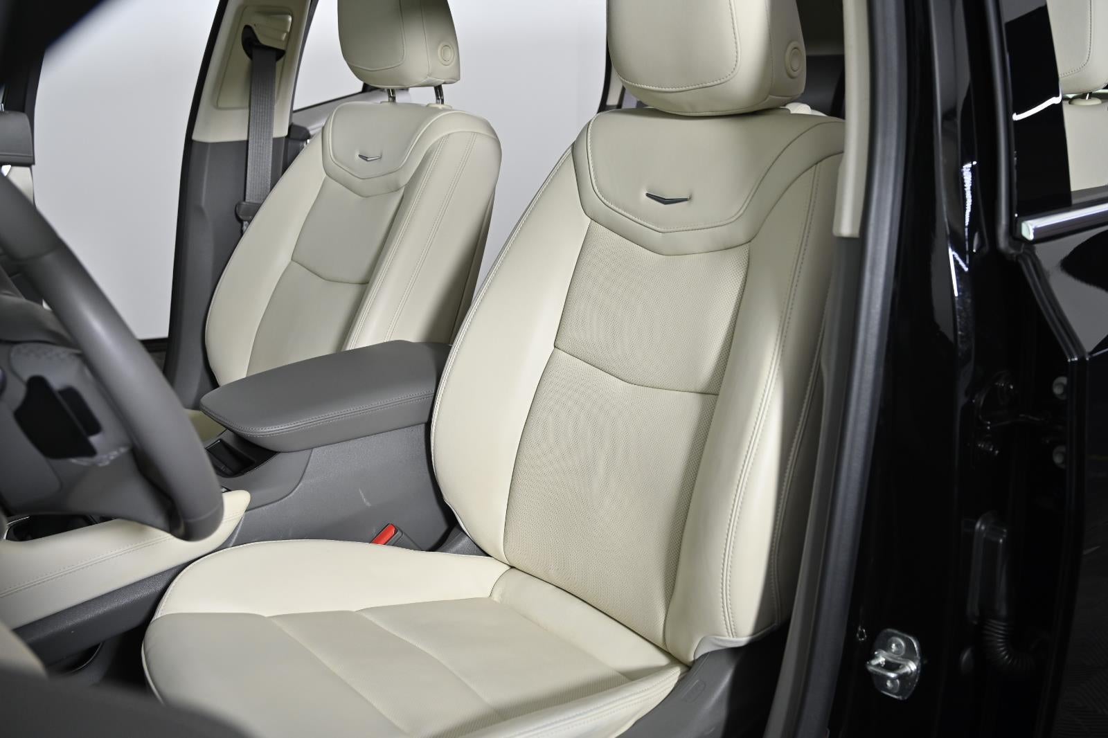 2024 Cadillac XT6 FWD Premium Luxury