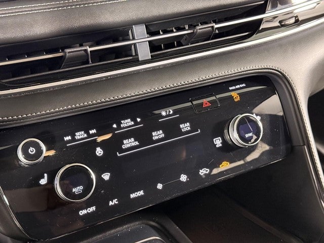 2023 INFINITI QX60 PURE