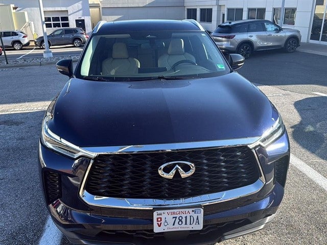 2022 INFINITI QX60 LUXE