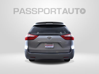 2017 Toyota Sienna XLE 8-Passenger