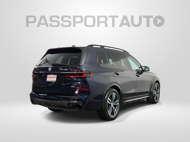 2023 BMW X7 M60i