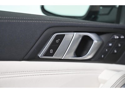 2023 BMW X6 xDrive40i